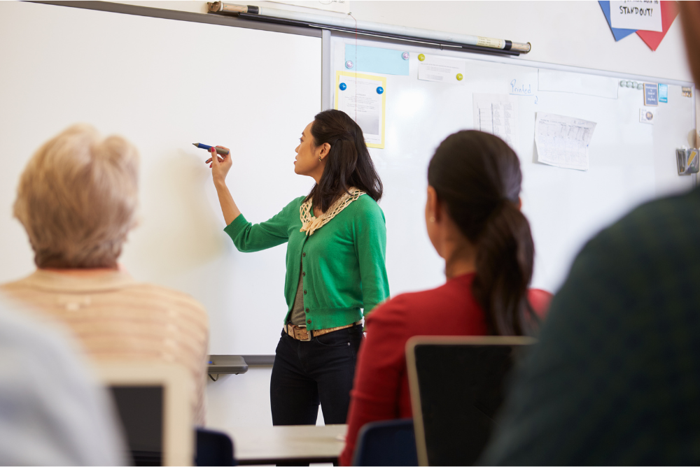 CURSOS DE FRANCÉS