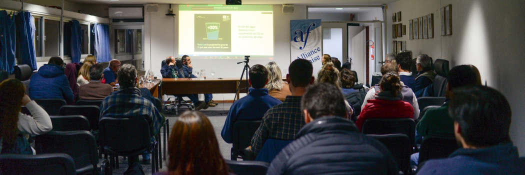 Conferencia en Salto el 16 de setiembre